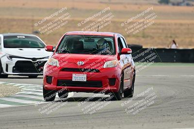 media/Sep-27-2025-Speed Ventures (Sat) [[6606706ef0]]/Yellow group/Turn 6/